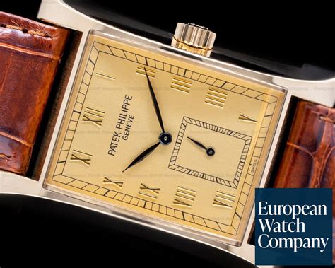 patek philippe pagoda 5500|Patek Philippe Yellow Gold Pagoda 5500J .